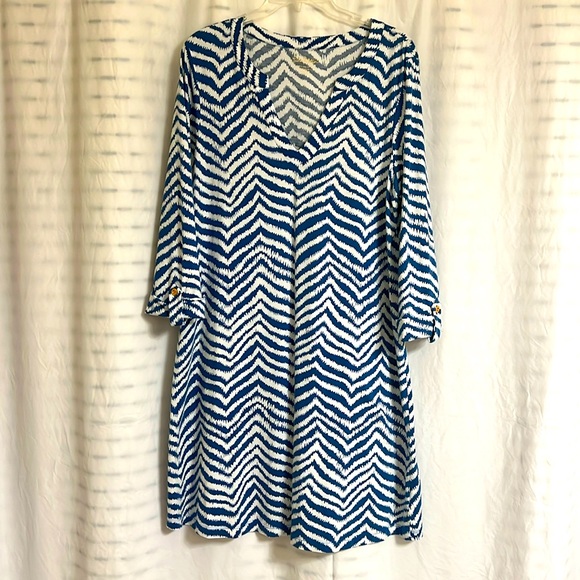 Lilly Pulitzer Dresses & Skirts - Lilly Pulitzer Rossmore V Neck T Shirt Dress Zebron print Blue/White Size XLarge